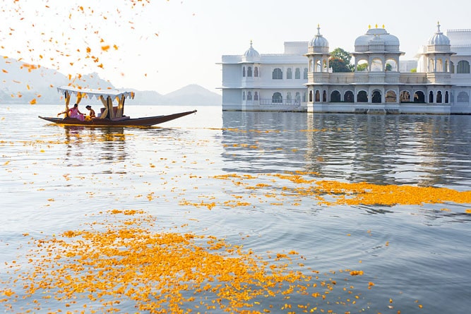 Lake Pichola Boat Ride